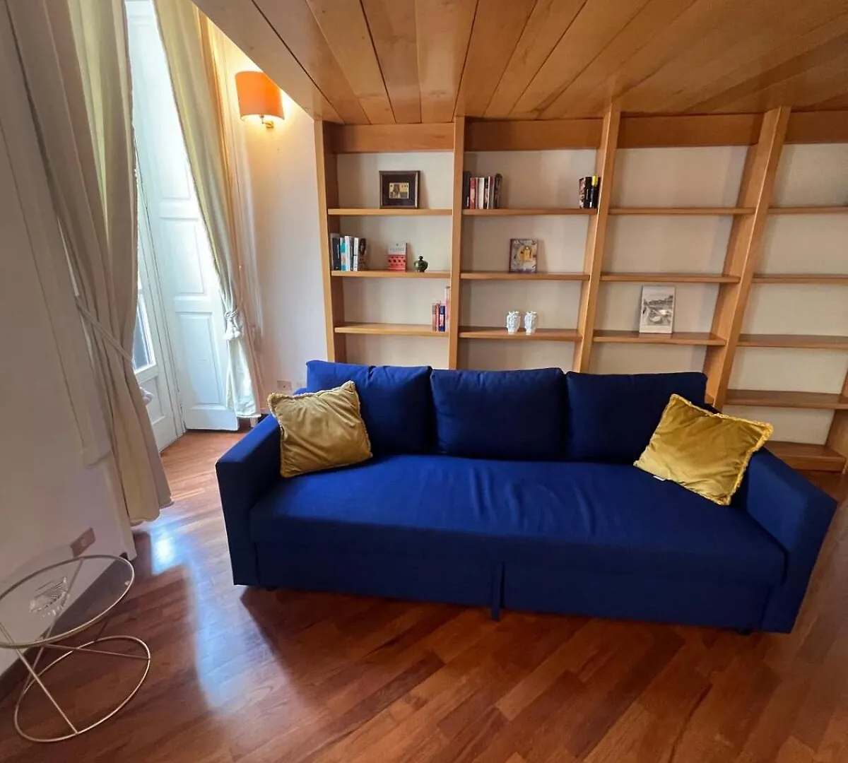 Comfortable And Quiet Sant'Ambrogio Apartment 밀라노