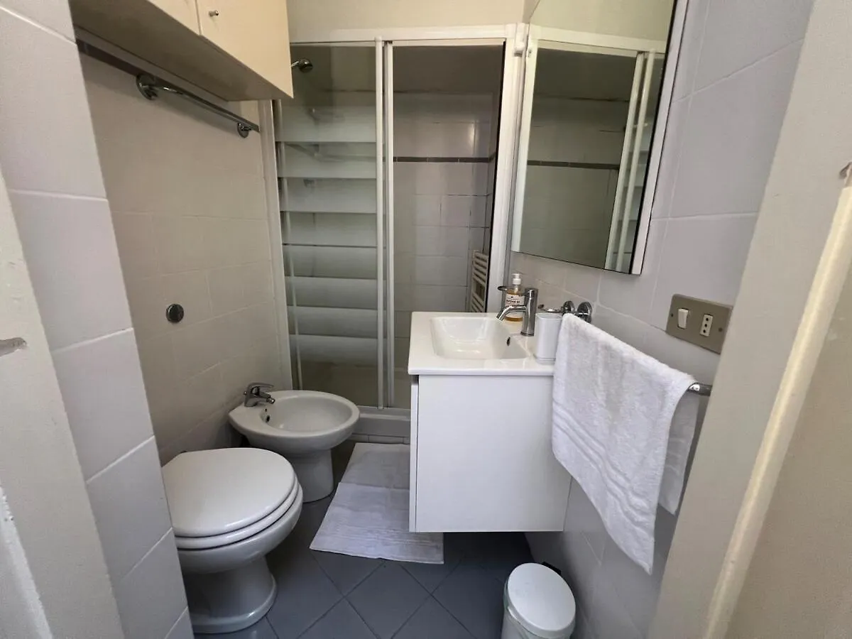 Comfortable And Quiet Sant'Ambrogio Apartment Μιλάνο Ιταλία
